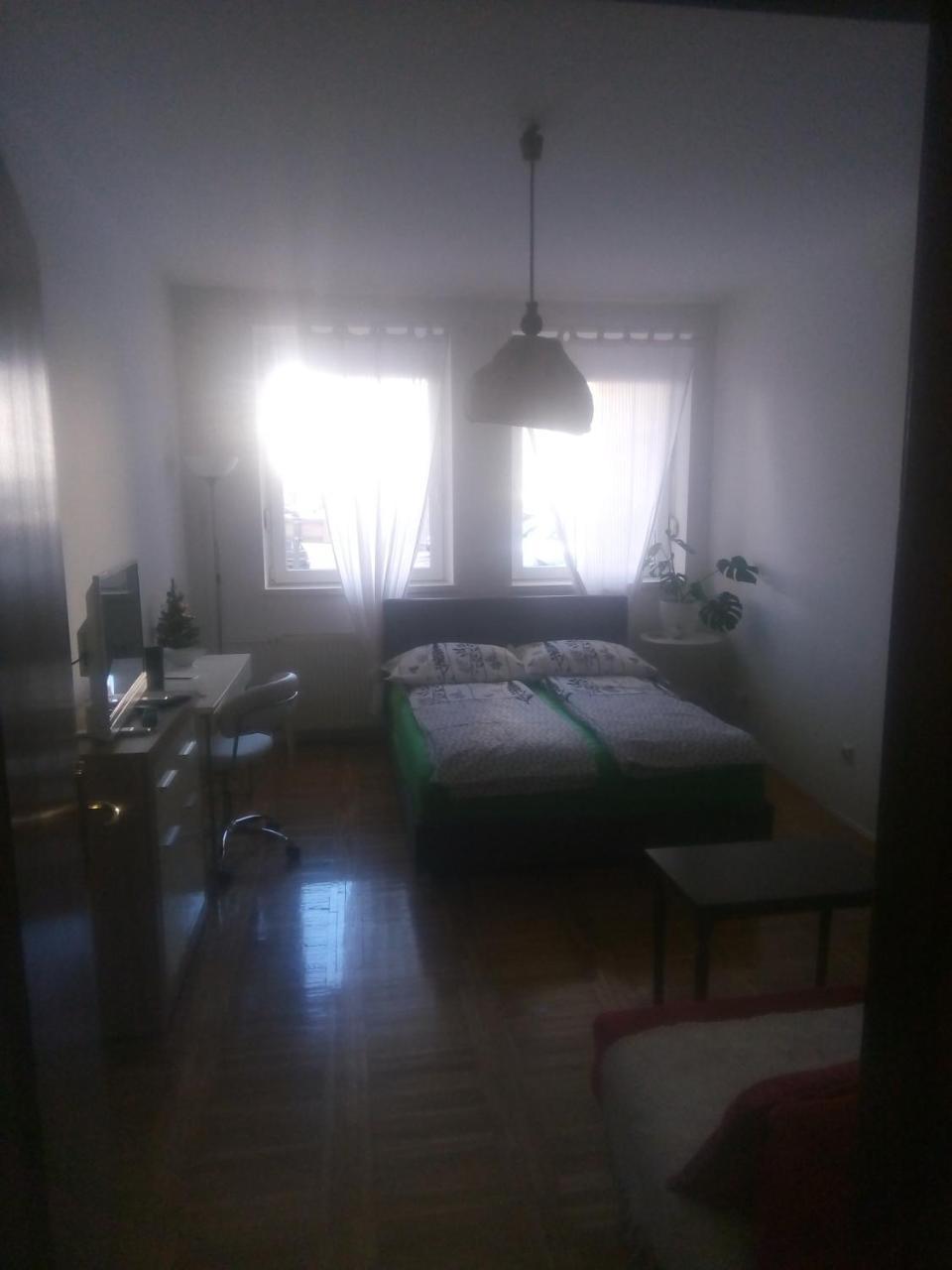 Ivana Center Novi Sad Extérieur photo